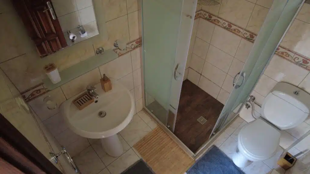 Bargain 3 Bedroom Villa with Sea views