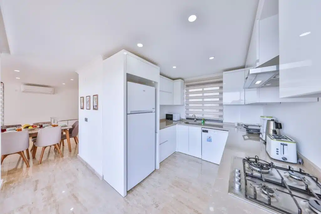 Luxury 3 Bedroom Apartment With 2 Private Swimmig Pools and Garden