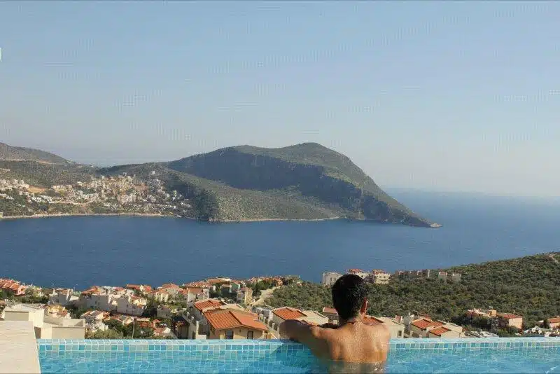 Luxury Modern Four Bedroom Villa With Unobstructed Sea views