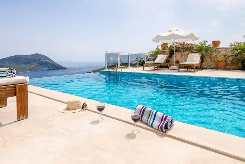 Luxury Modern Four Bedroom Villa With Unobstructed Sea views