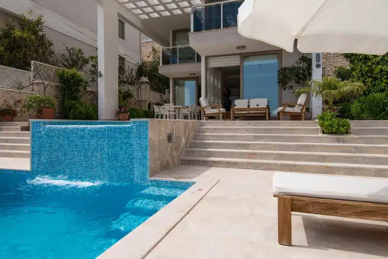 Luxury Modern Four Bedroom Villa With Unobstructed Sea views