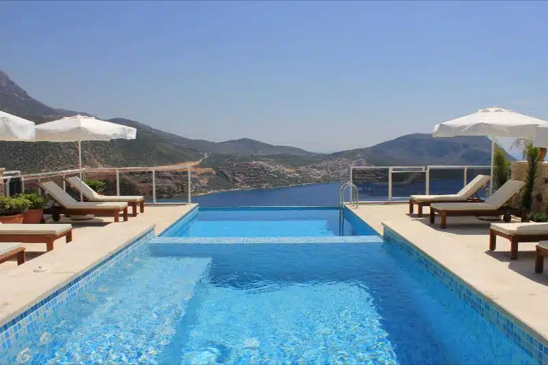 Luxury Modern Four Bedroom Villa With Unobstructed Sea views