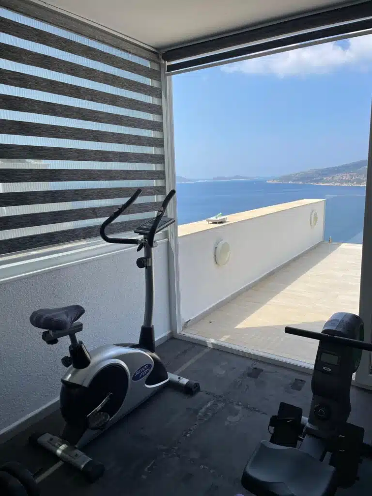 Magnificent Luxury 6 Bedroom Villa with Breathtaking Kalamar Bay Views