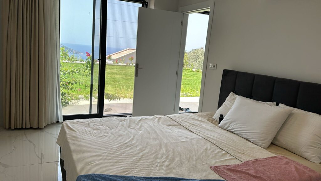Modern 4-Bedroom Apartment with Private Pool and Stunning Sea Views in Kalkan