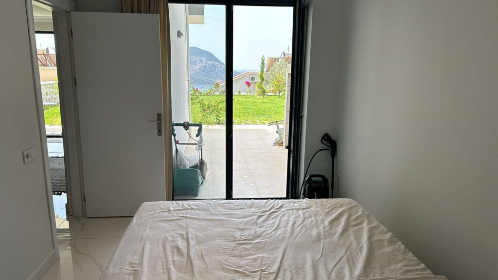 Modern 4-Bedroom Apartment with Private Pool and Stunning Sea Views in Kalkan