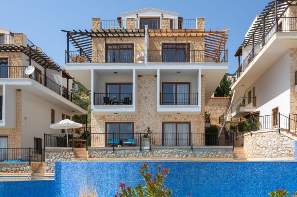 Luxury 2-Bedroom Upper Duplex with Stunning Sea Views in Kalkan