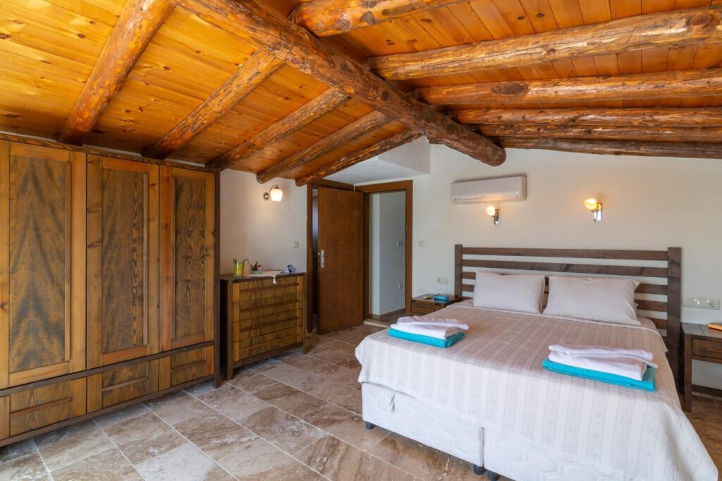 Luxury 2-Bedroom Upper Duplex with Stunning Sea Views in Kalkan