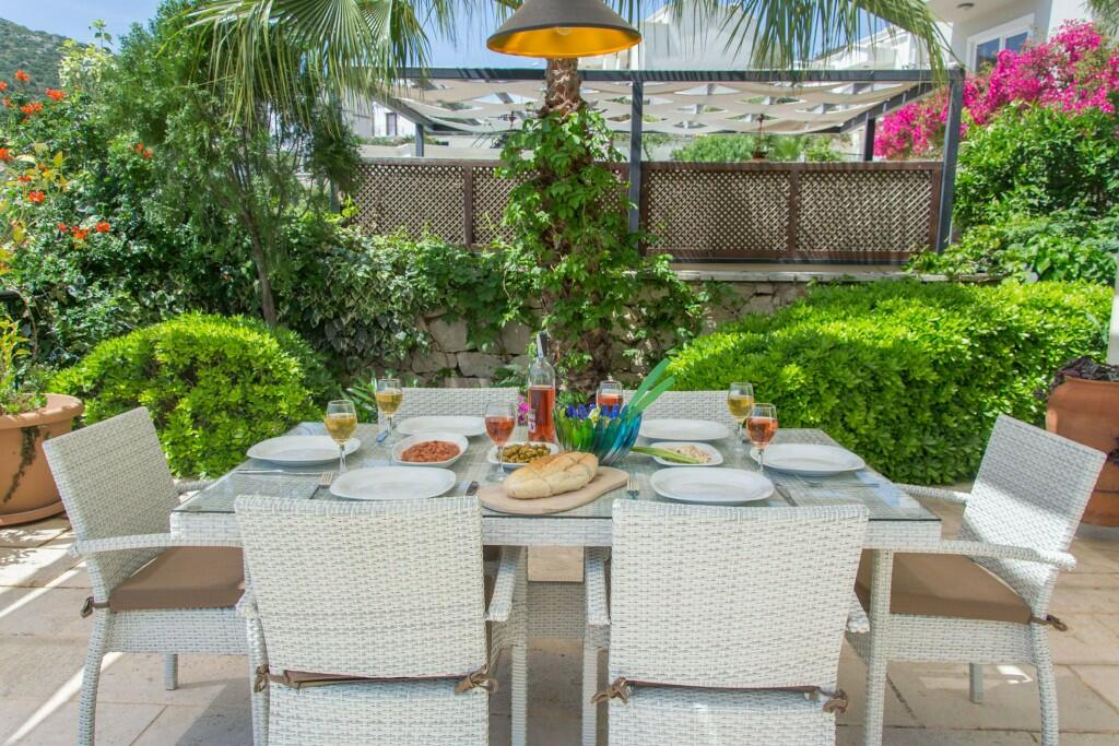 Sea View 3-Bedroom Furnished Villa with Private Pool for Sale in Kalkan Kızıltas