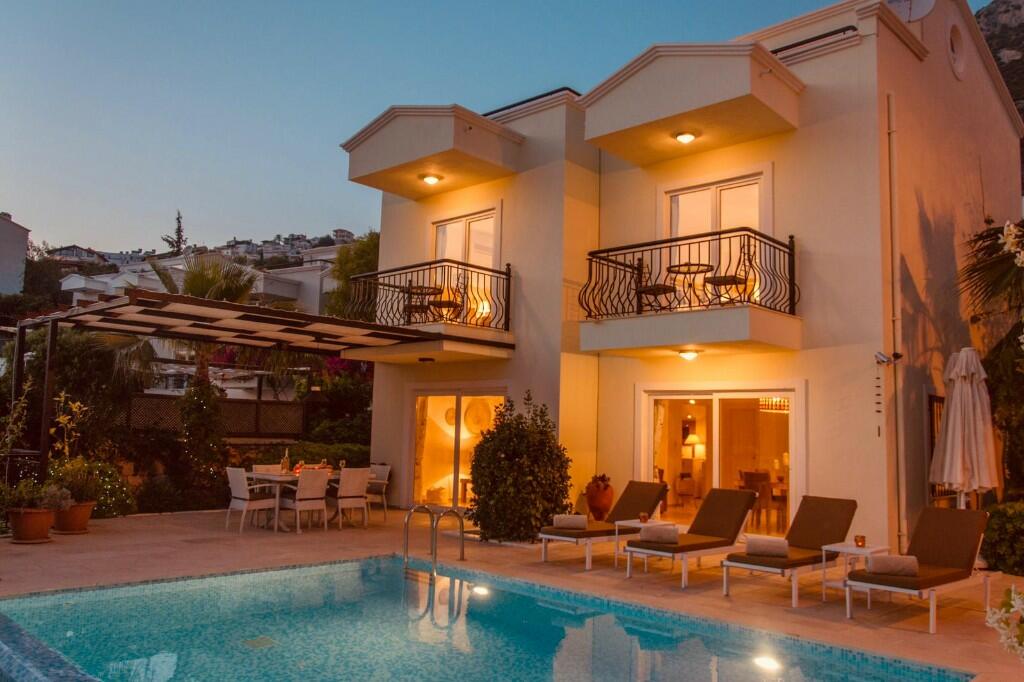 Sea View 3-Bedroom Furnished Villa with Private Pool for Sale in Kalkan Kızıltas