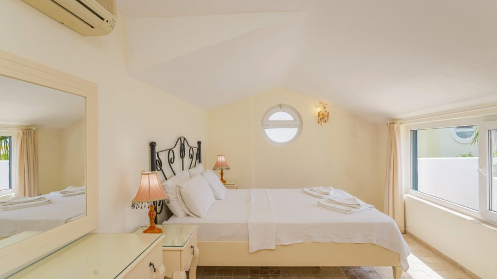 Stylish 3-Bedroom Villa with Panoramic Sea Views in Kalkan – Kızıltas