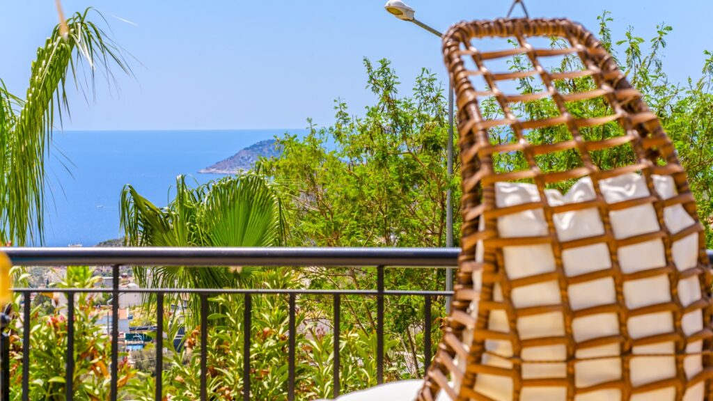 Stylish 3-Bedroom Villa with Panoramic Sea Views in Kalkan – Kızıltas