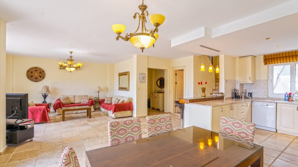 Stylish 3-Bedroom Villa with Panoramic Sea Views in Kalkan – Kızıltas