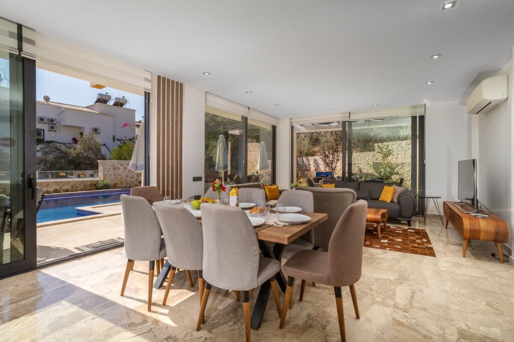 Luxurious 4-Bedroom Sea View Villa with Infinity Pool and Rooftop Jacuzzi in Central Kalkan